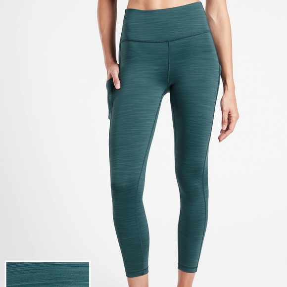 Athleta Pants - Athleta ultimate stash pocket 7/8 tight